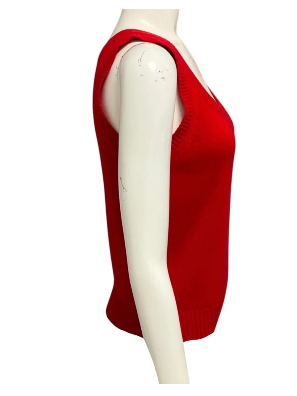CHRISTIAN DIOR RED DIOR TRIBALES CASHMERE CARDIGAN AND MATCHING TOP TWIN SET